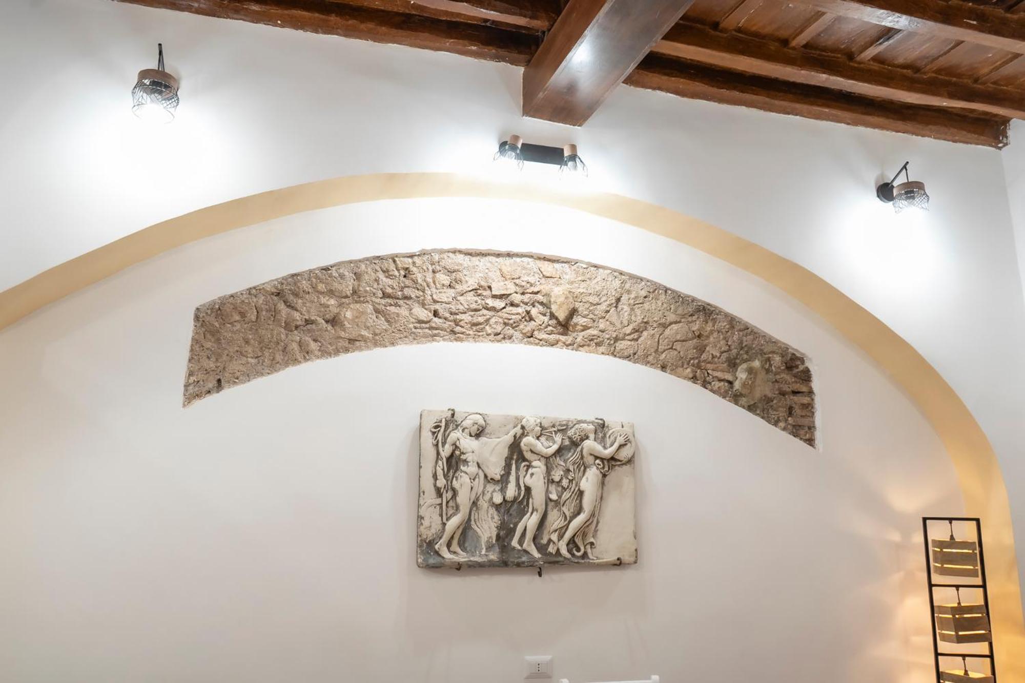 Domus Castle Colosseum - Rione Monti Roma Exterior foto